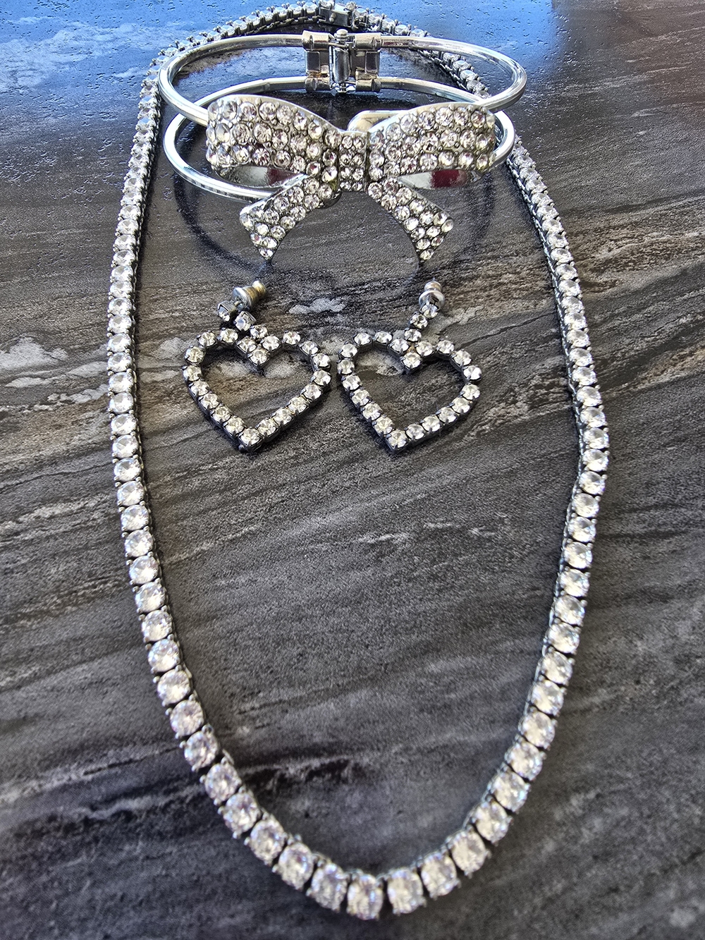 Vintage Rhinestone Necklace 16",Bracelet to 8",Pierced Earrings1.5" - Picture 5 of 5